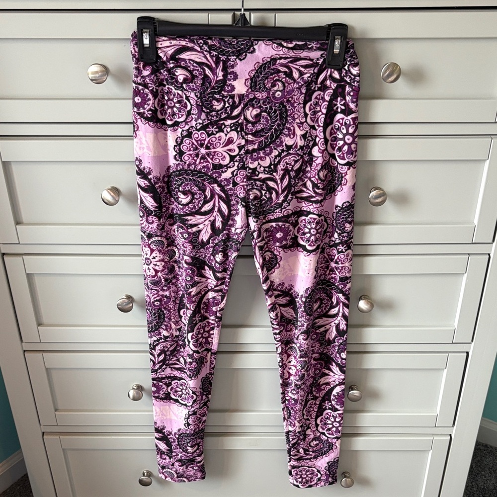 LuLaRoe OS Purple and Black Paisley Leggings